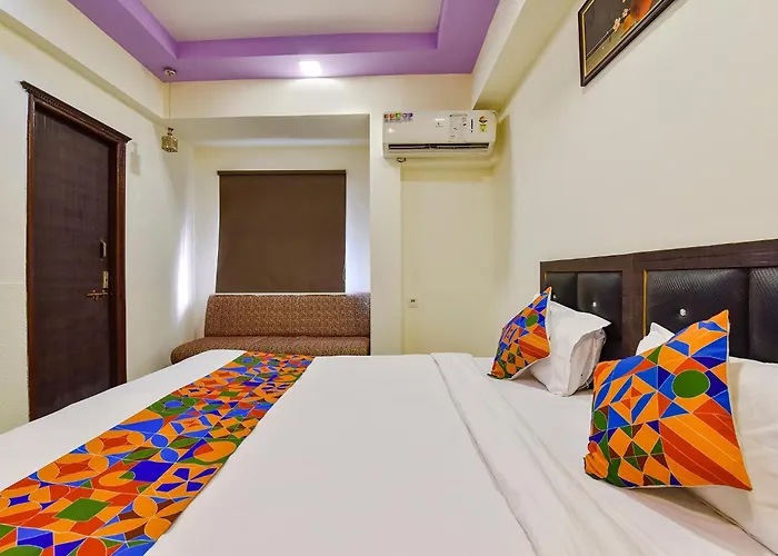 Fabhotel Crystal Inn II - Paldi Char Rasta Ahmedabad